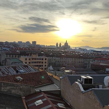 Vue Mer Et Et Notre Dame Centre Ville Avec Balcon Et Parking Marsilia Exterior foto