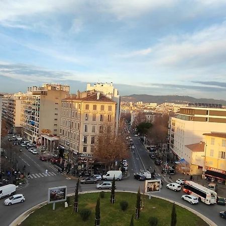 Vue Mer Et Et Notre Dame Centre Ville Avec Balcon Et Parking Marsilia Exterior foto